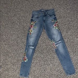 Zara jeans